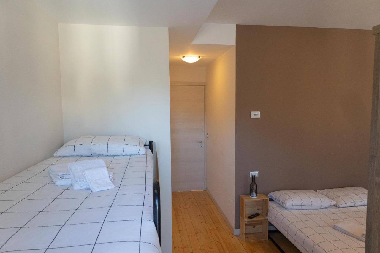 La Stazione Bed & Breakfast Trontano Luaran gambar