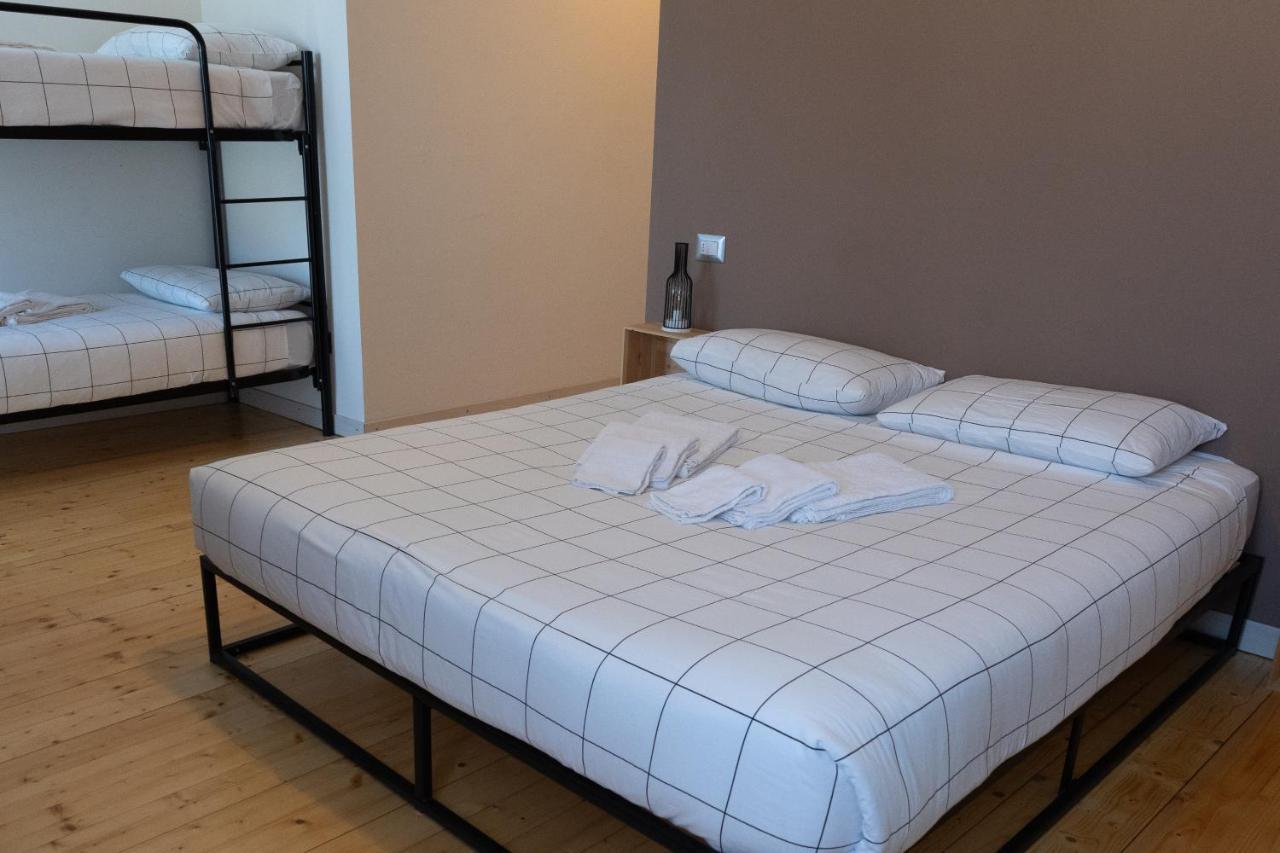 La Stazione Bed & Breakfast Trontano Luaran gambar